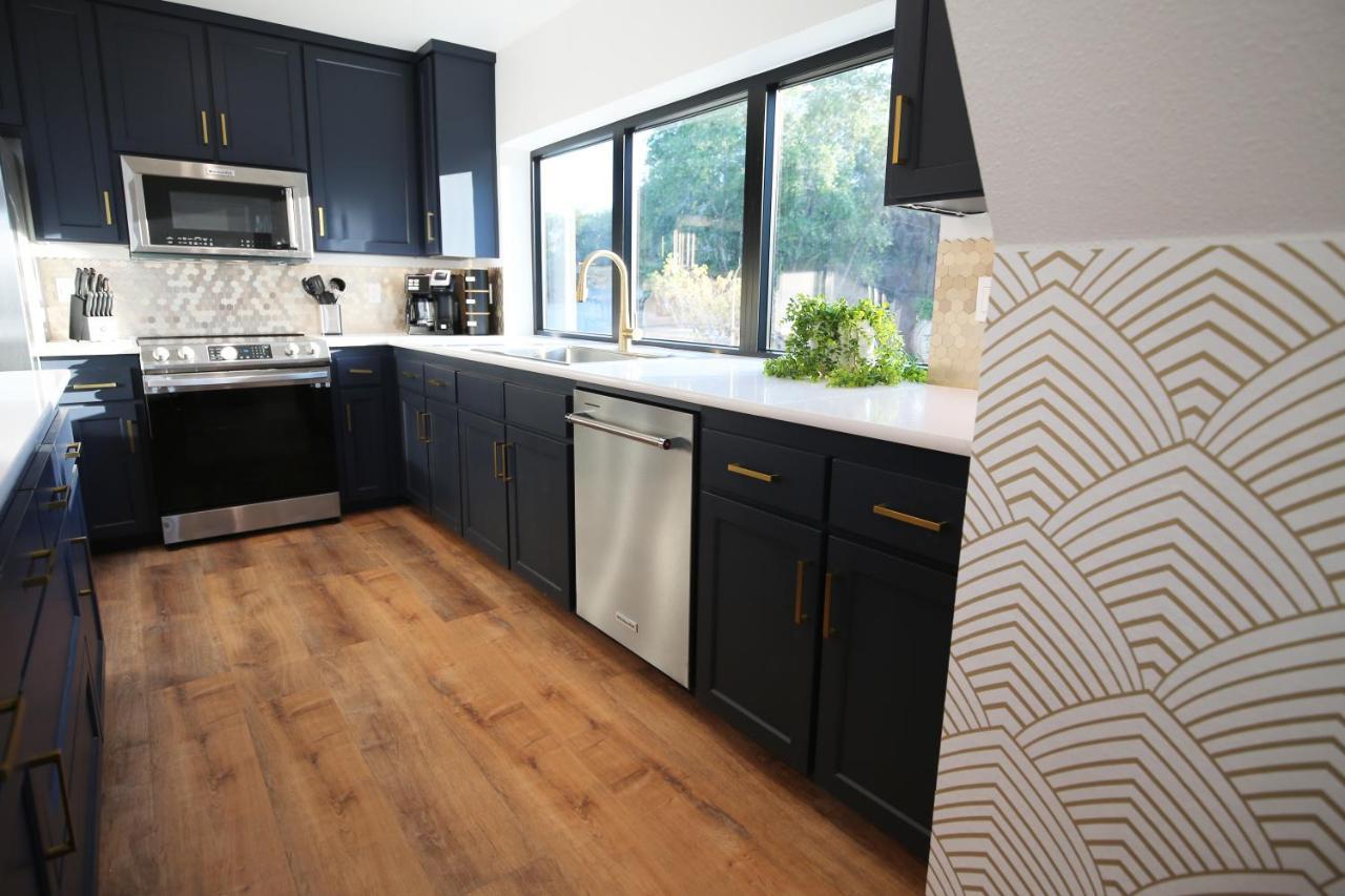 Вилла High End A-Frame - Hot Tub - Awesome Views - Yosemite - Electric Vehicle Friendly - Sleeps 10 Окхерст Экстерьер фото