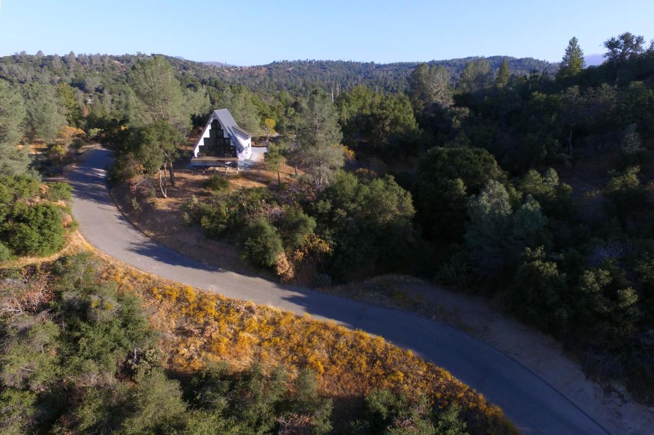 Вилла High End A-Frame - Hot Tub - Awesome Views - Yosemite - Electric Vehicle Friendly - Sleeps 10 Окхерст Экстерьер фото