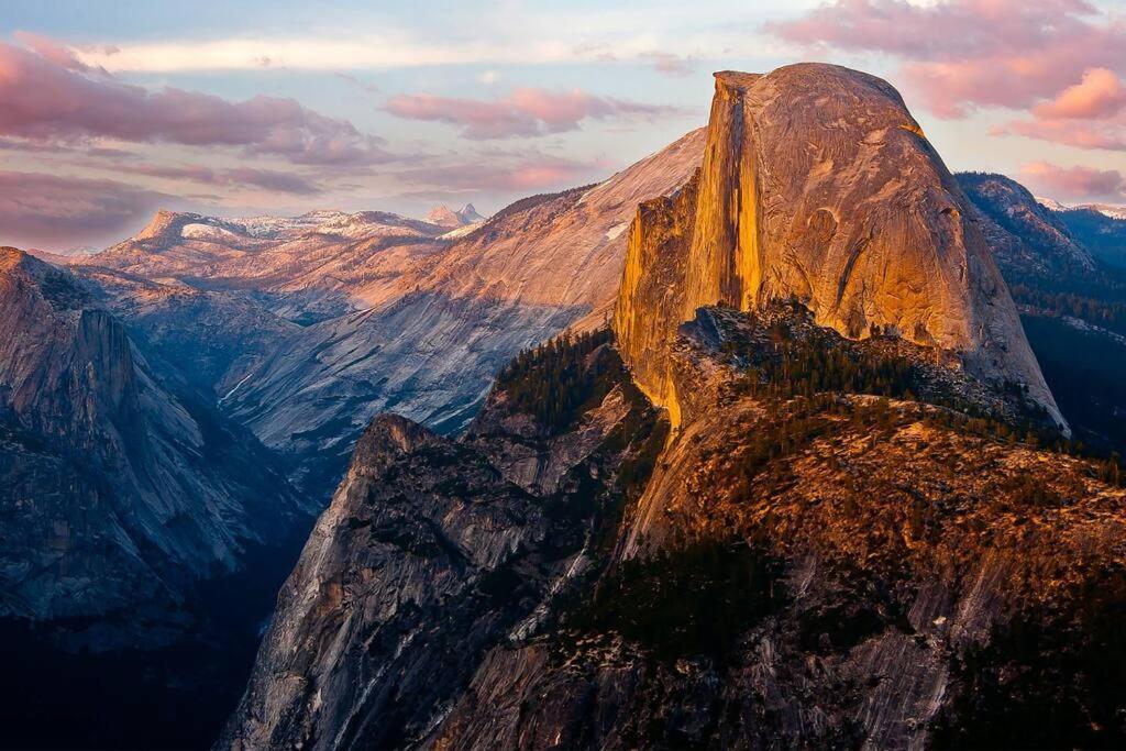 Вилла High End A-Frame - Hot Tub - Awesome Views - Yosemite - Electric Vehicle Friendly - Sleeps 10 Окхерст Экстерьер фото